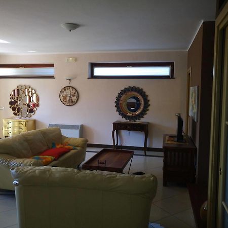 Villa Le Giare Ospitalita Diffusa Аджерола Экстерьер фото
